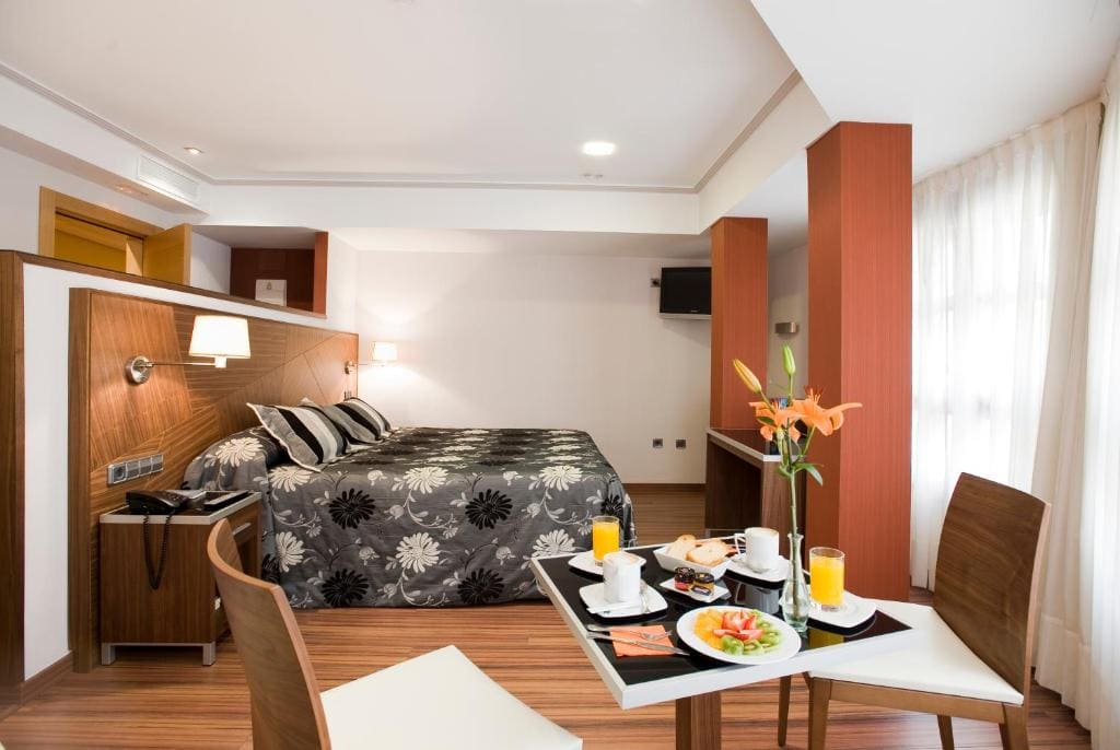 Double or Twin Room room - Image 2