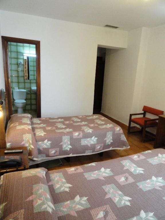Double or Twin Room room - Image 2
