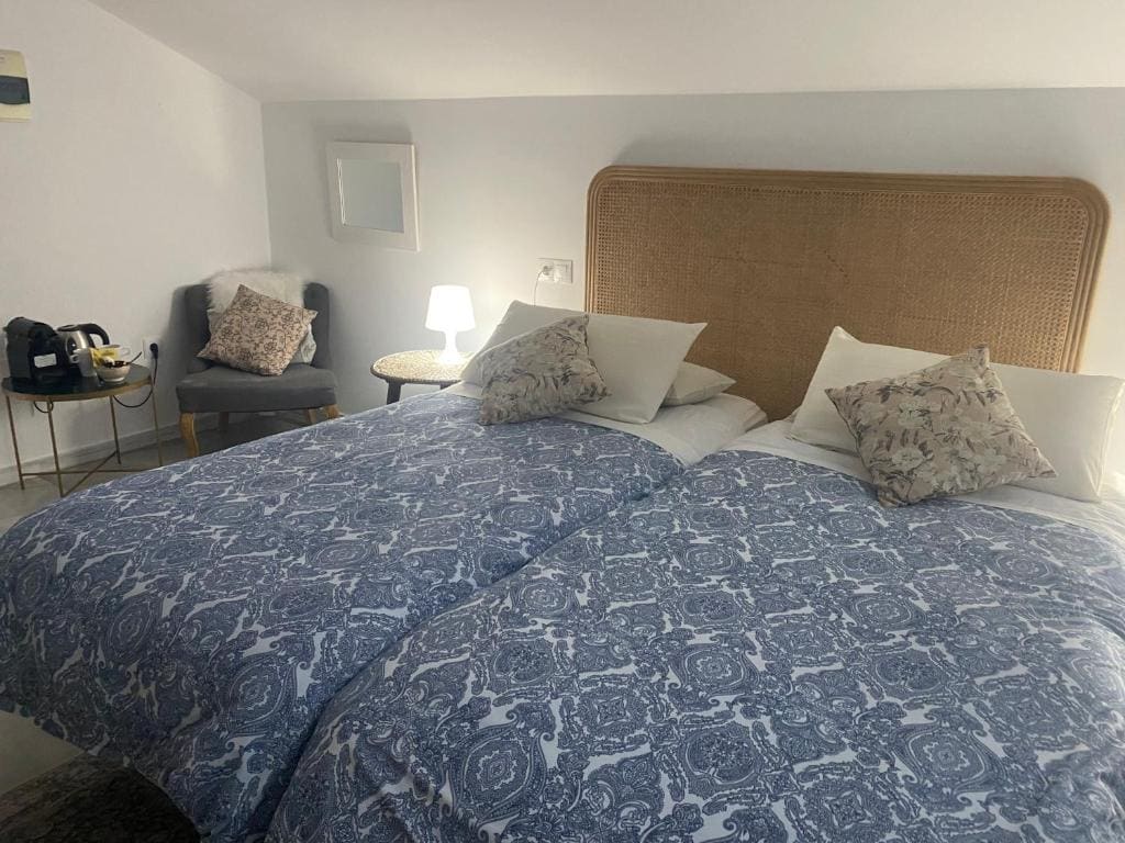 Double or Twin Room room - Image 1