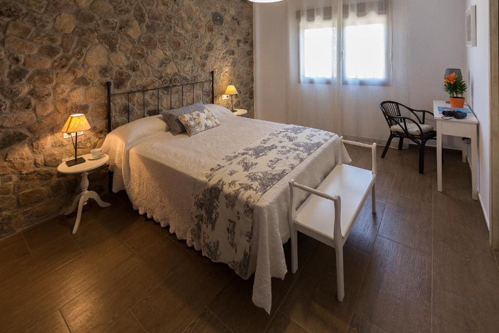Double Room room - Image 2