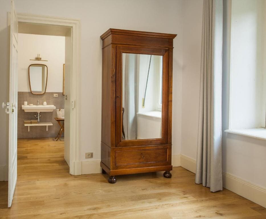 Double Room with Private Bathroom room - Image 2