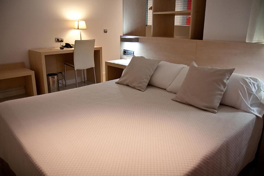 Double Room room - Image 2