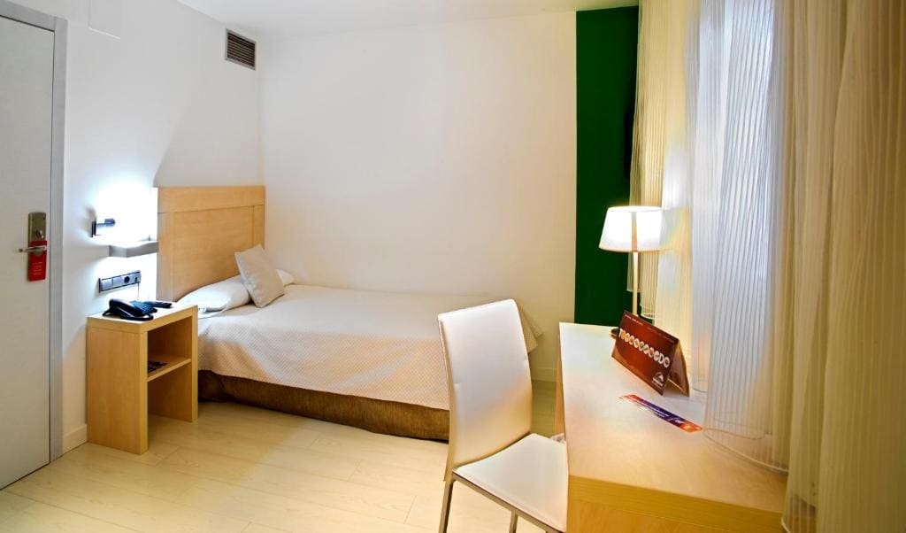 Economy Single Room room - Image 3