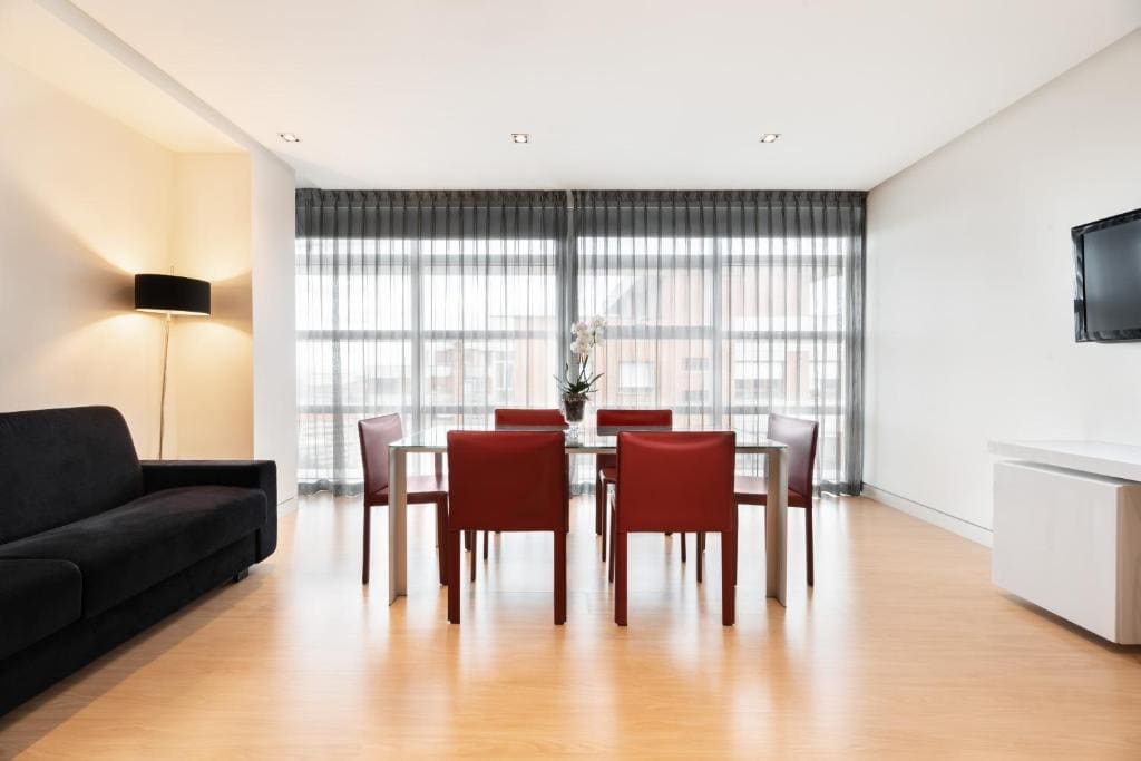 Family Suite (2 Adults + 2 Children) room - Image 3