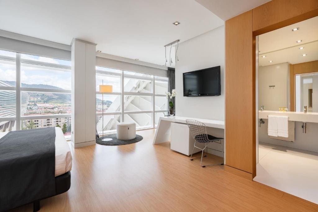 Superior Double Room room - Image 1