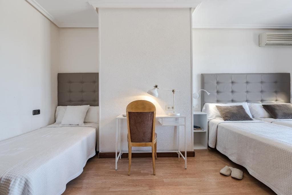 Triple Room with Terrace room - Image 2