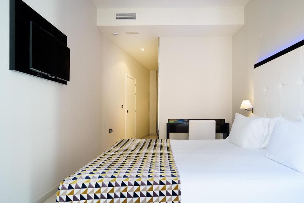 Double Room room - Image 3