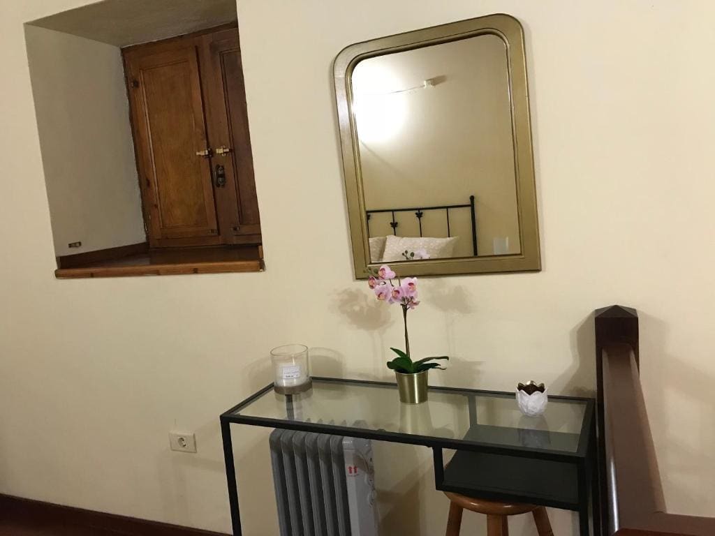 Room room - Image 2