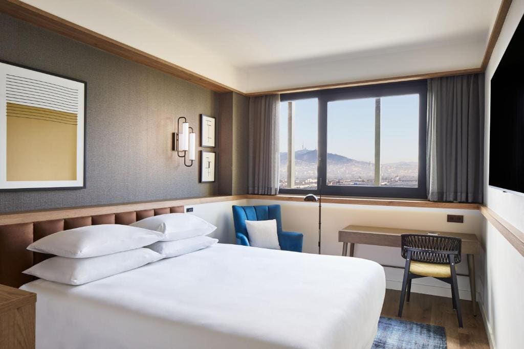 King Room with City View room - Image 2