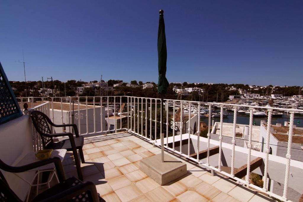 Deluxe Double or Twin Room with Sea View room - Image 2