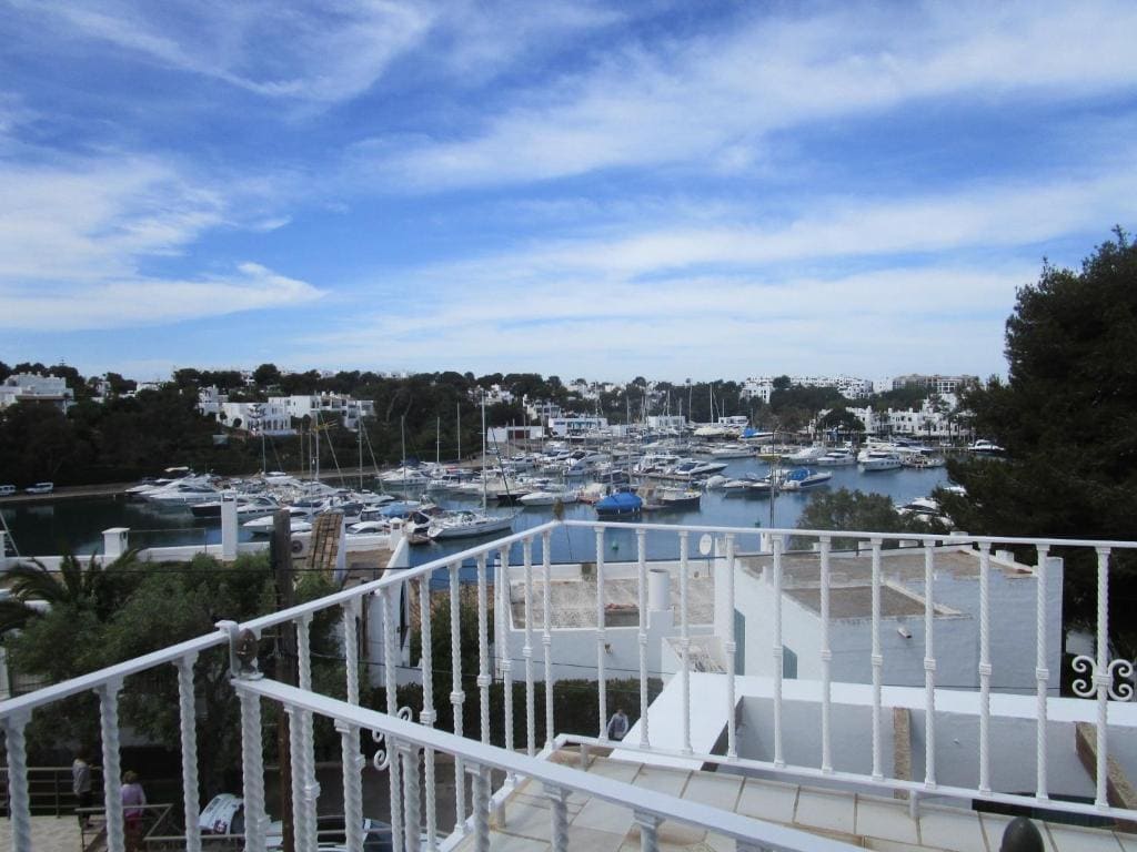 Double or Twin Room with Sea View room - Image 3