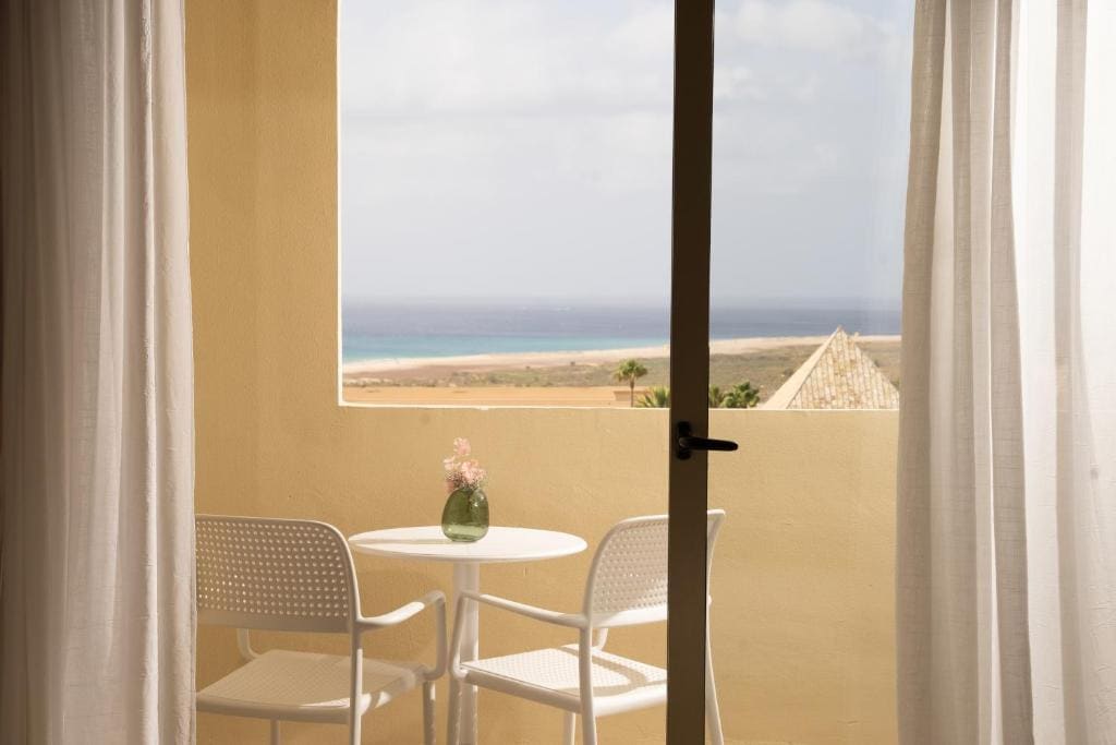 Suite room - Image 2
