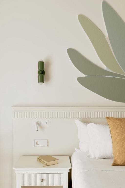 Suite room - Image 1