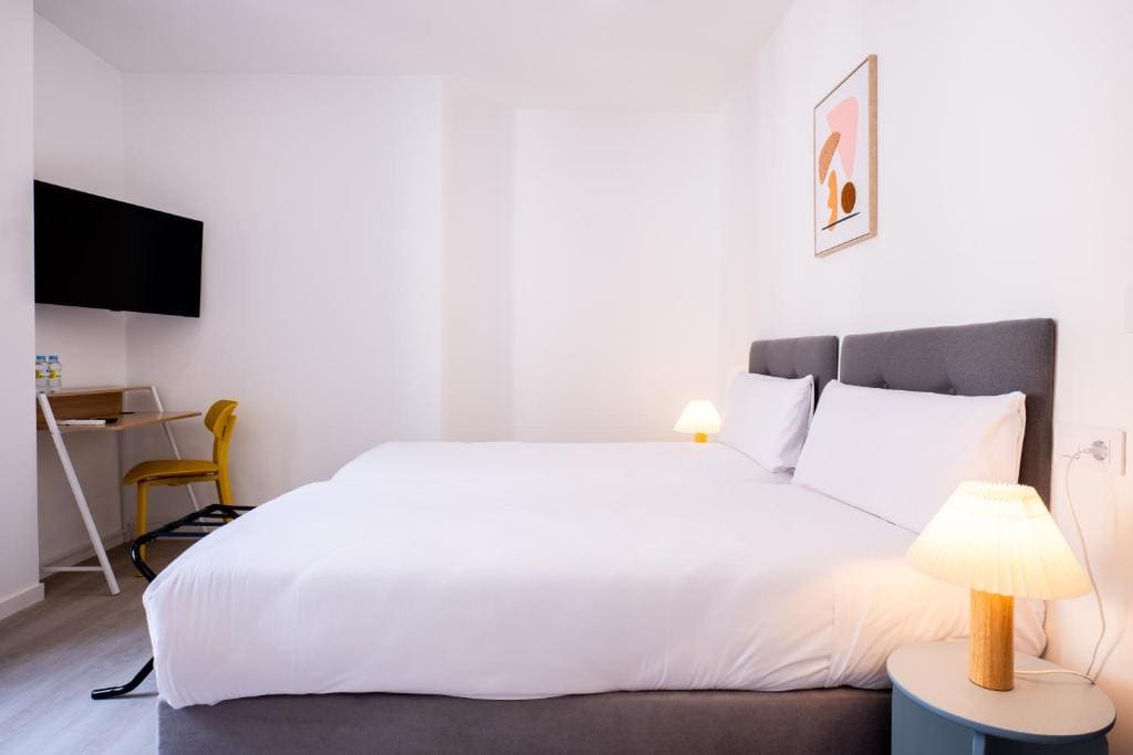 Standard Double Room room - Image 2