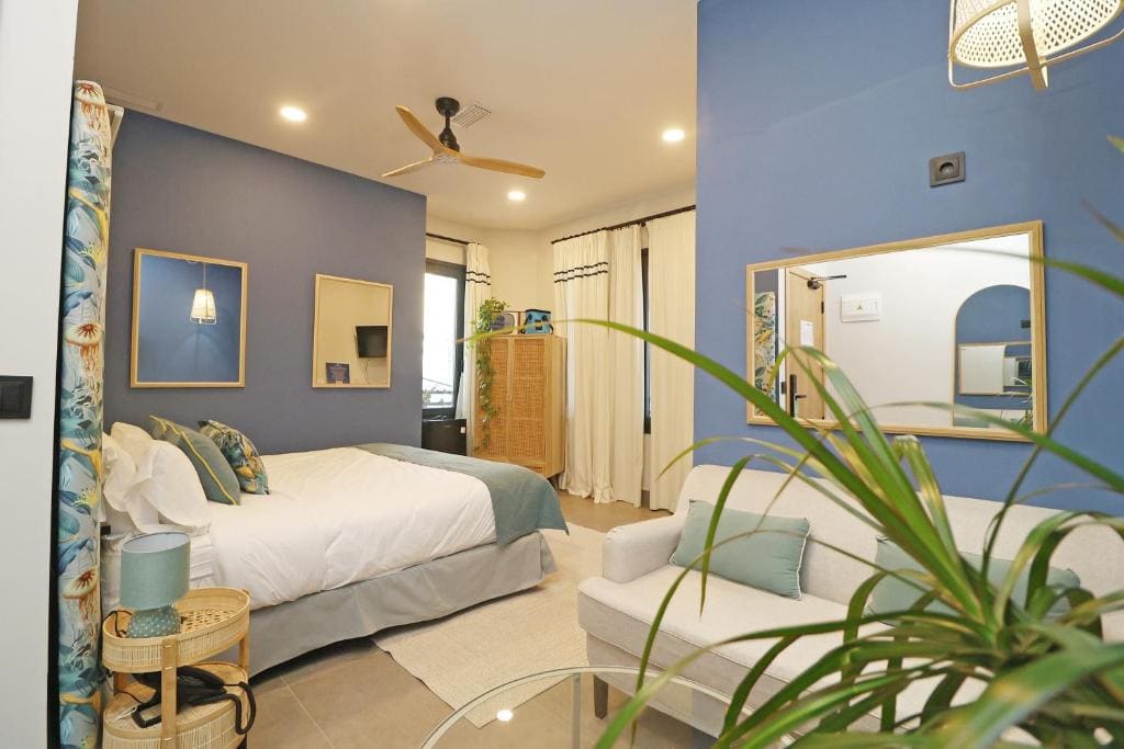 Standard Double Suite room - Image 3