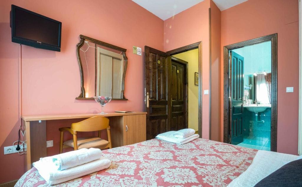 Double Room room - Image 3