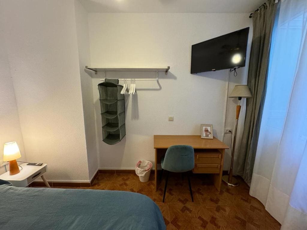 Standard Double Room with Shared Bathroom room - Image 1