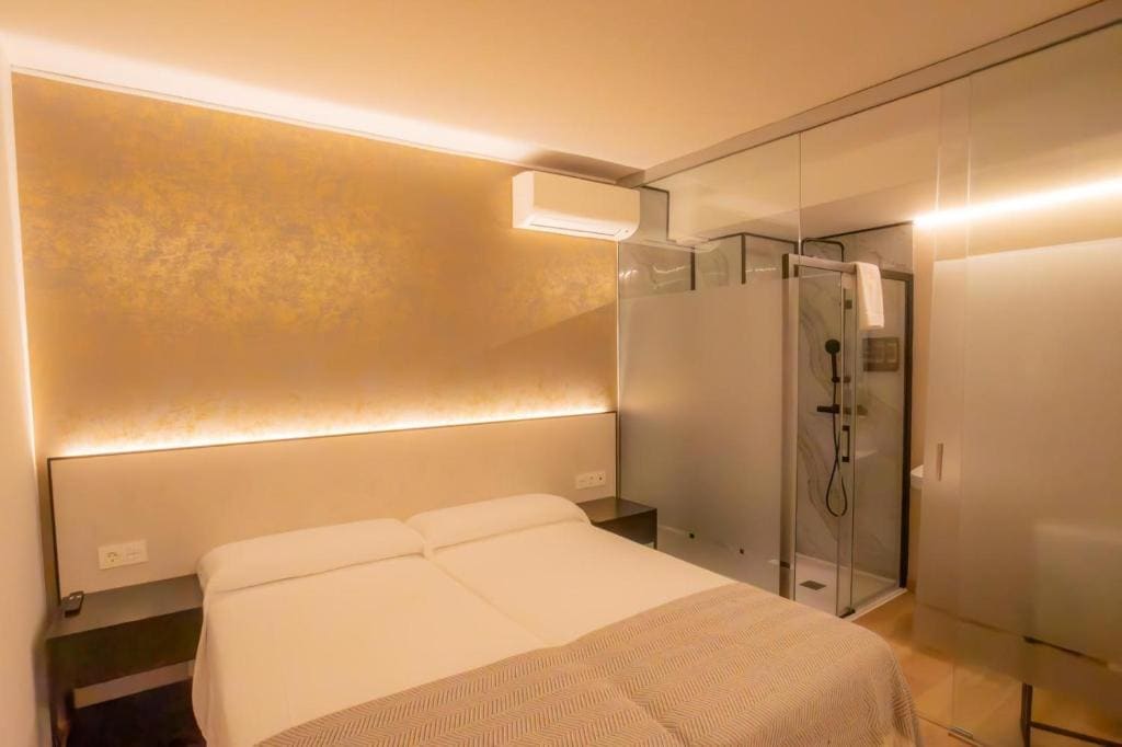 Deluxe Double Room with Castle View room - Image 1