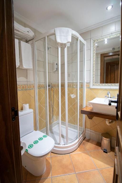 Economy Room room - Image 3