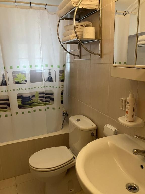 Two-Bedroom Deluxe Apartment with Balcony room - Image 2
