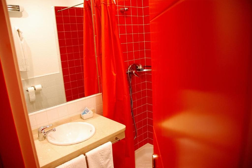 Double or Twin Room room - Image 1