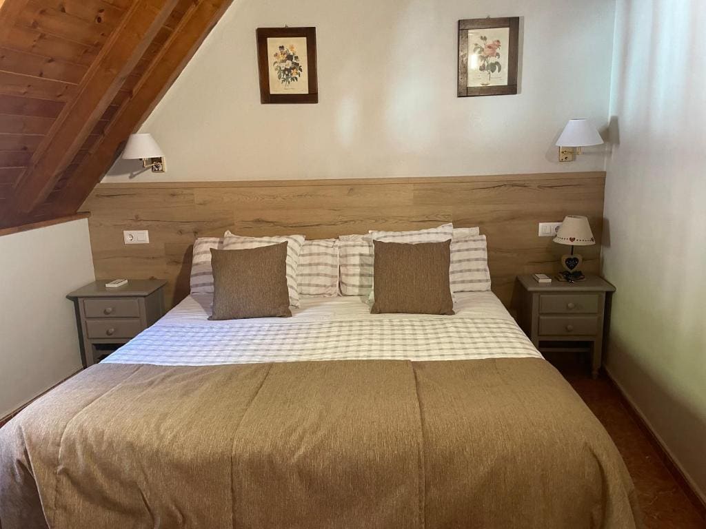 Standard Single Room room - Image 1
