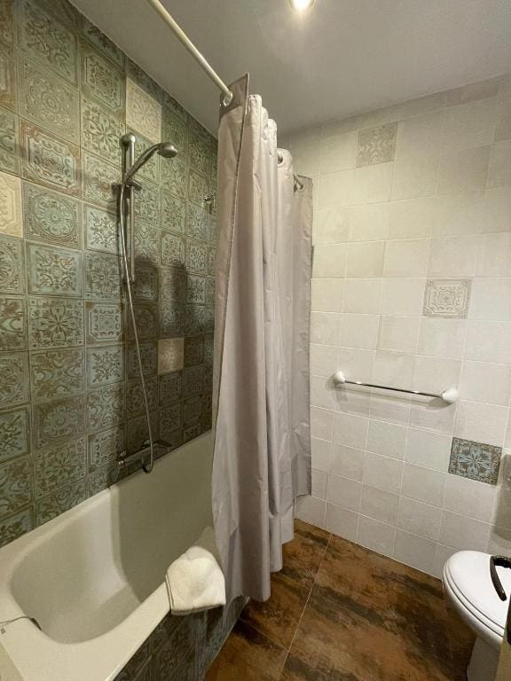 Double or Twin Room room - Image 1