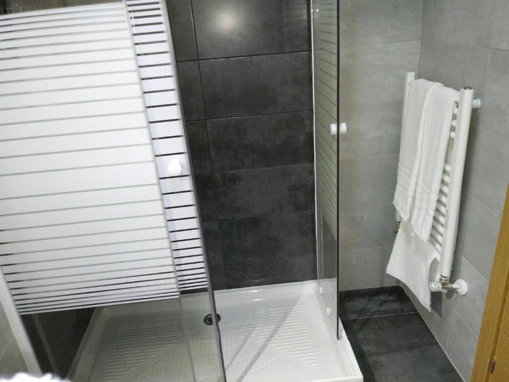 Standard Double Room room - Image 3
