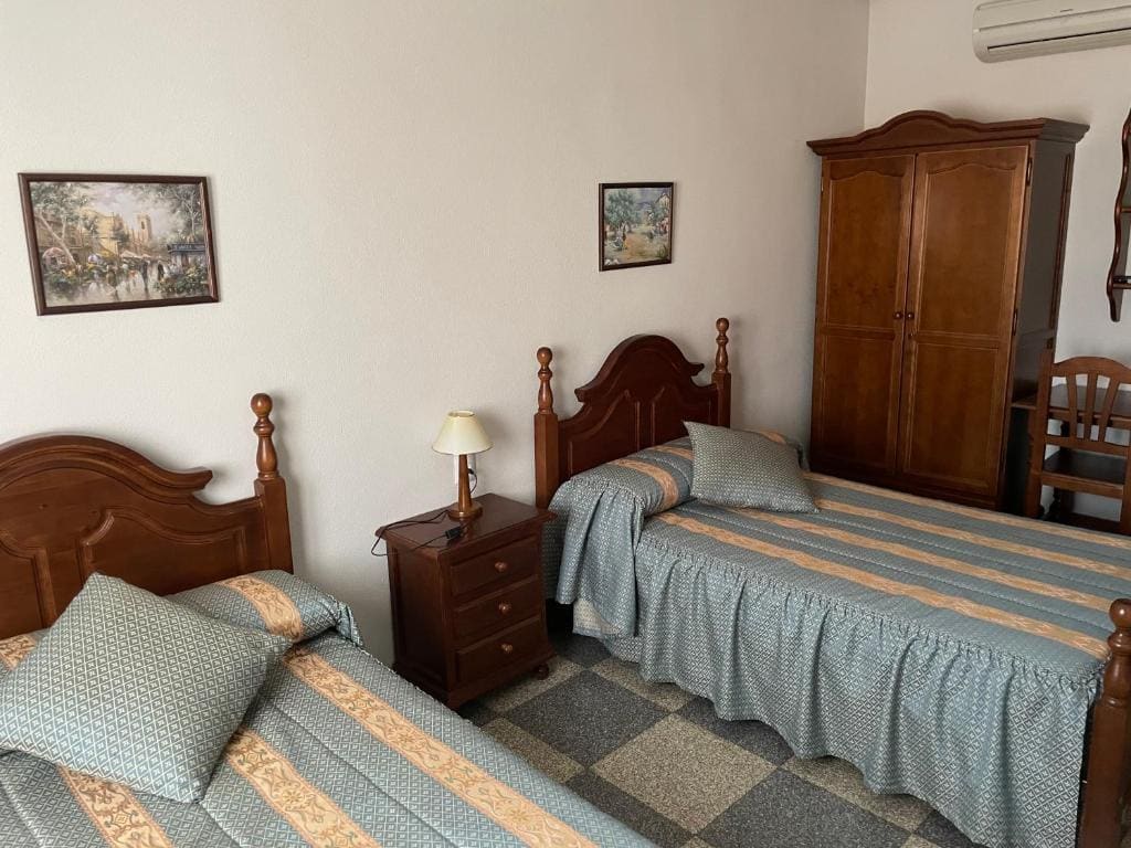 Double or Twin Room room - Image 3