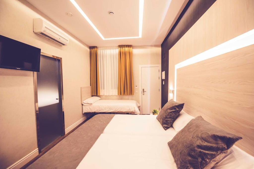 Triple Room room - Image 1