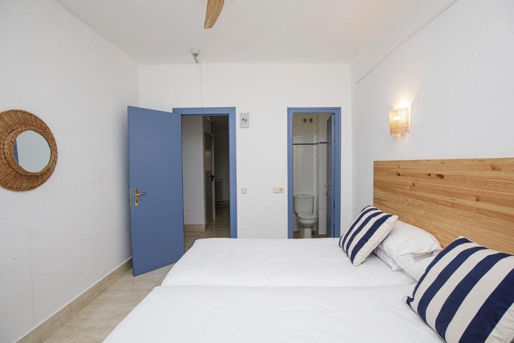 Budget Twin Room room - Image 1