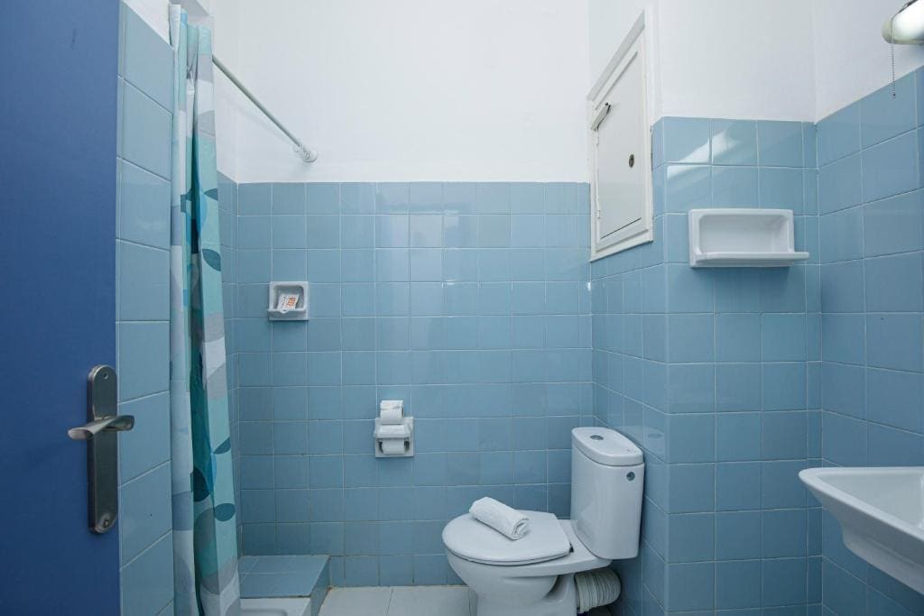 Budget Twin Room room - Image 2