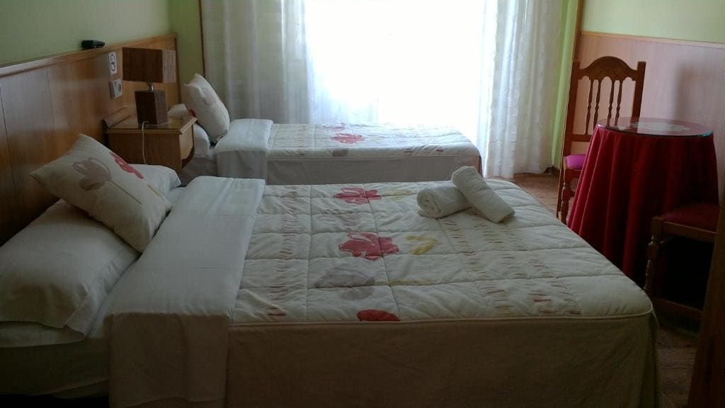 Deluxe Double Room with Extra Bed room - Image 1