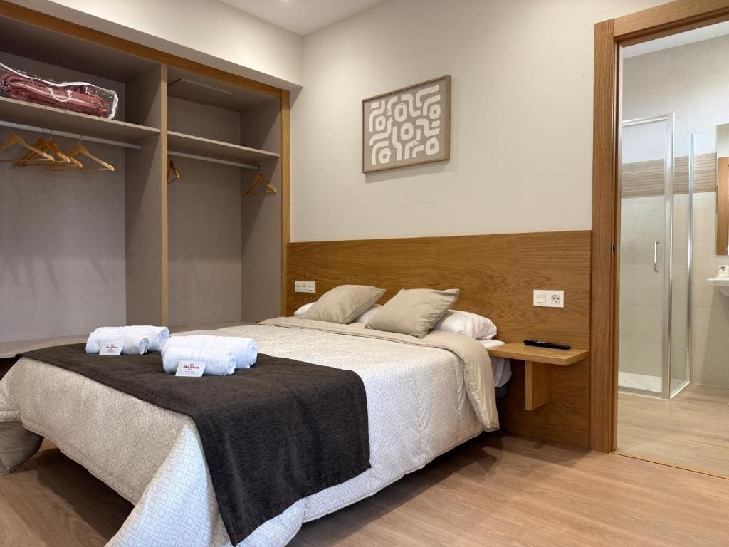 Queen Room room - Image 1