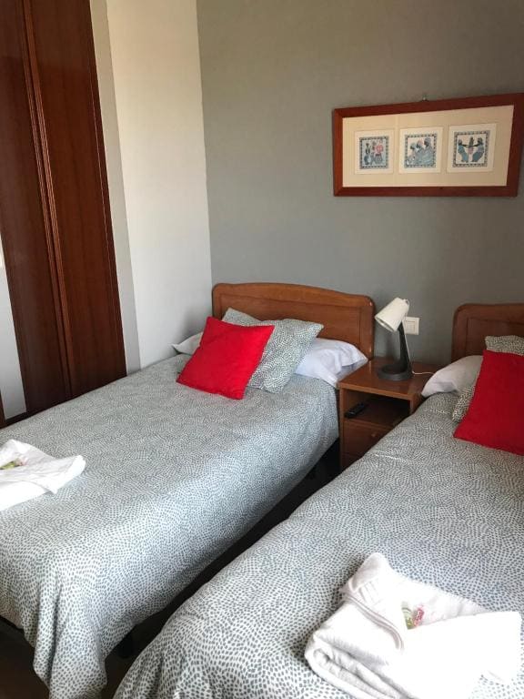 Twin Room with Sea View room - Image 3