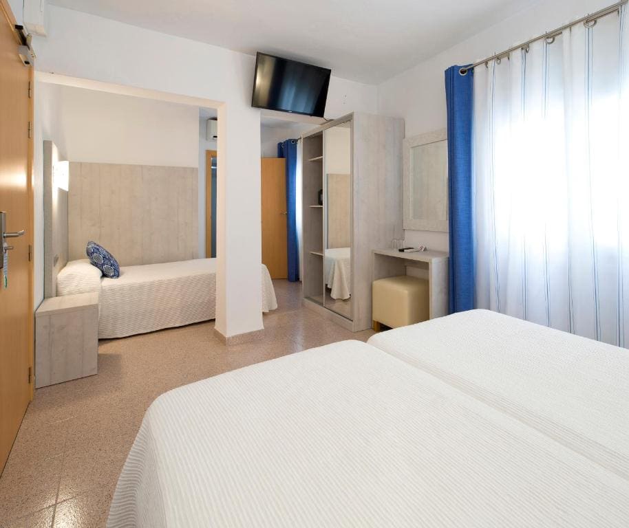 Triple Room room - Image 1