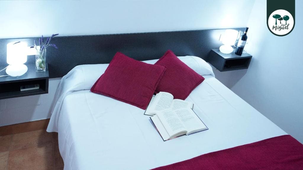 Double Room room - Image 3