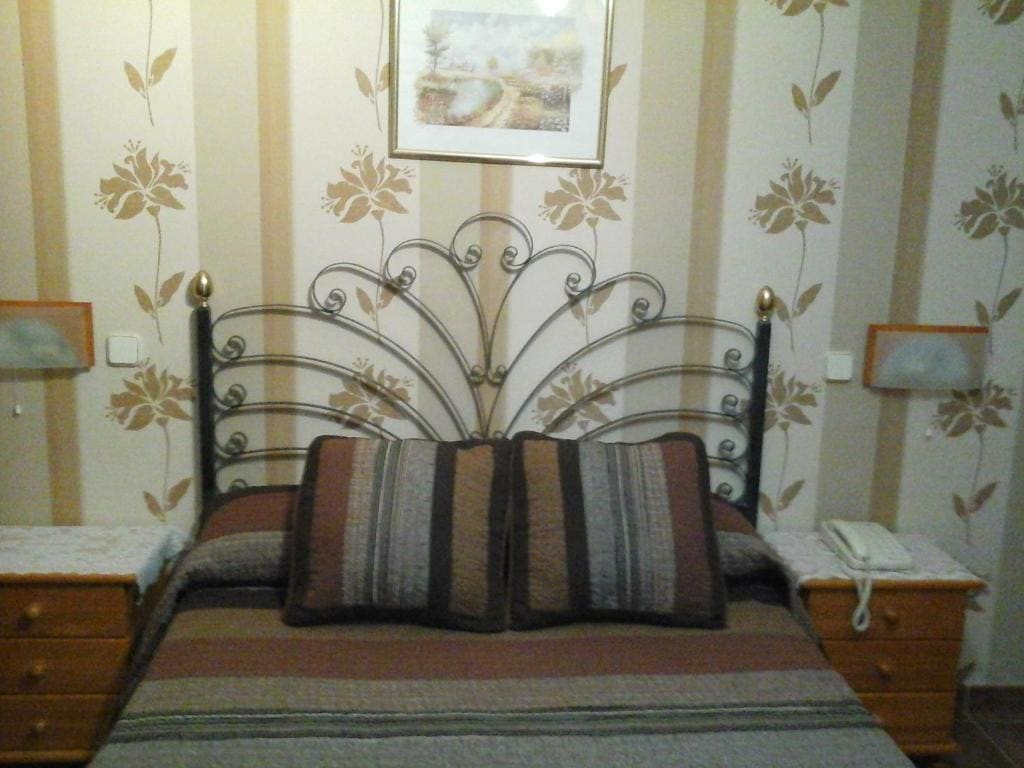 Double or Twin Room room - Image 2