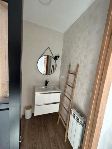 Double Room with Private Bathroom room - Image 3