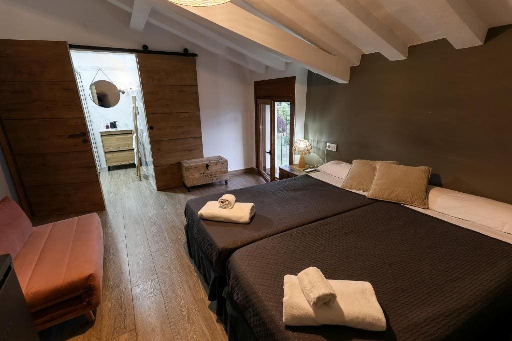 Suite room - Image 1