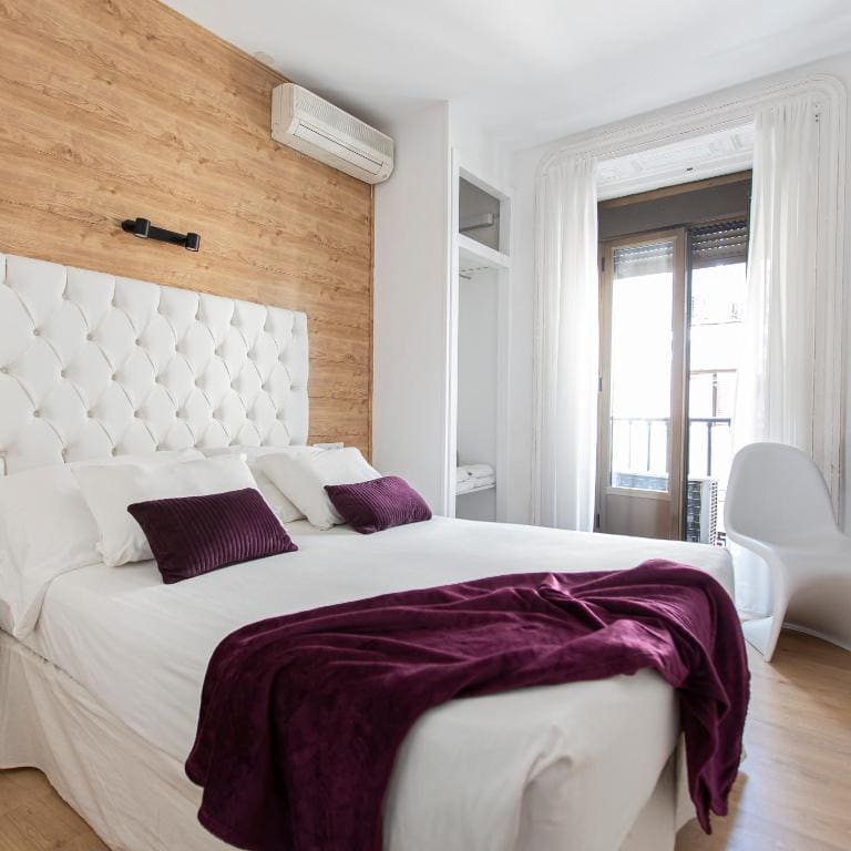 Double or Twin Room room - Image 2