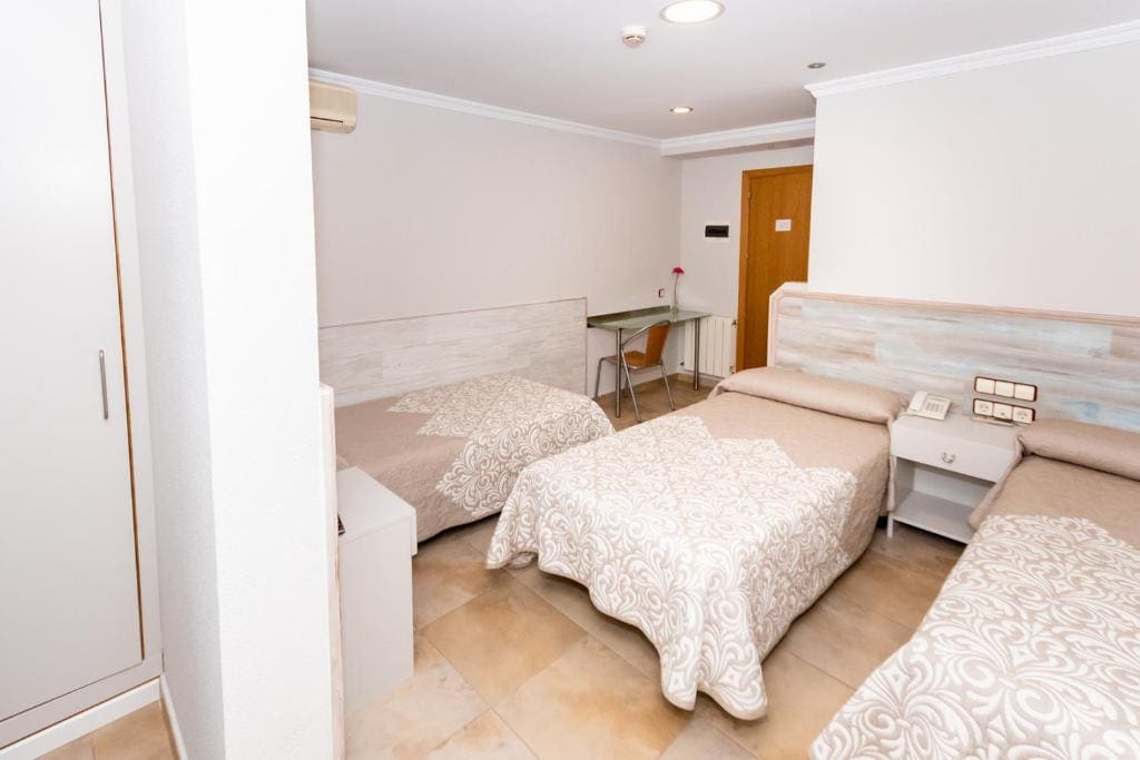 Triple Room room - Image 3