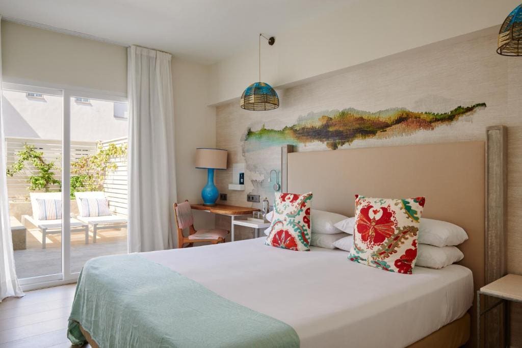 Superior Double Room with Terrace room - Image 2
