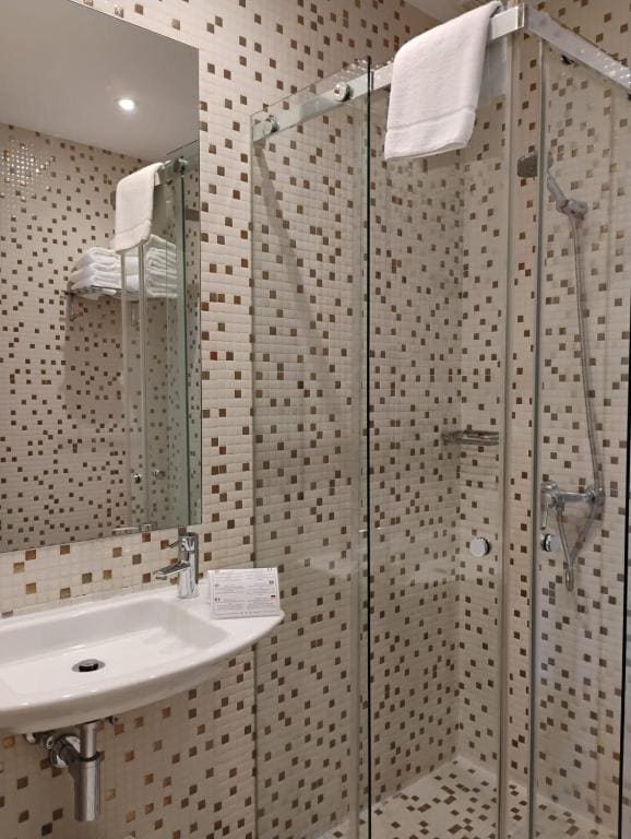 Triple Room room - Image 3