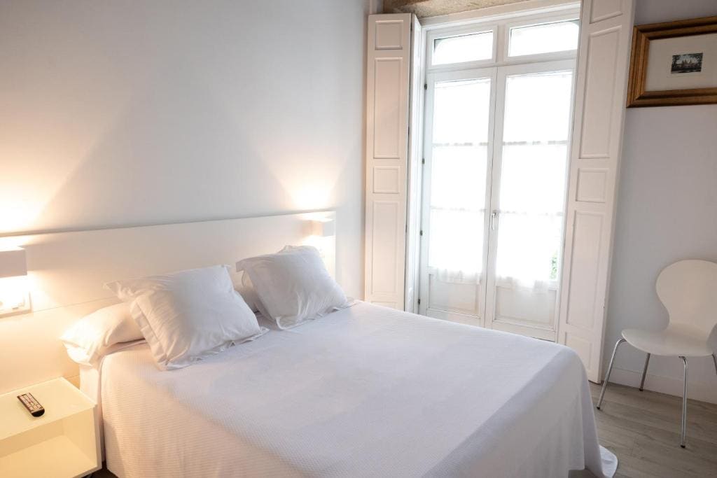 Junior Suite with Balcony room - Image 2