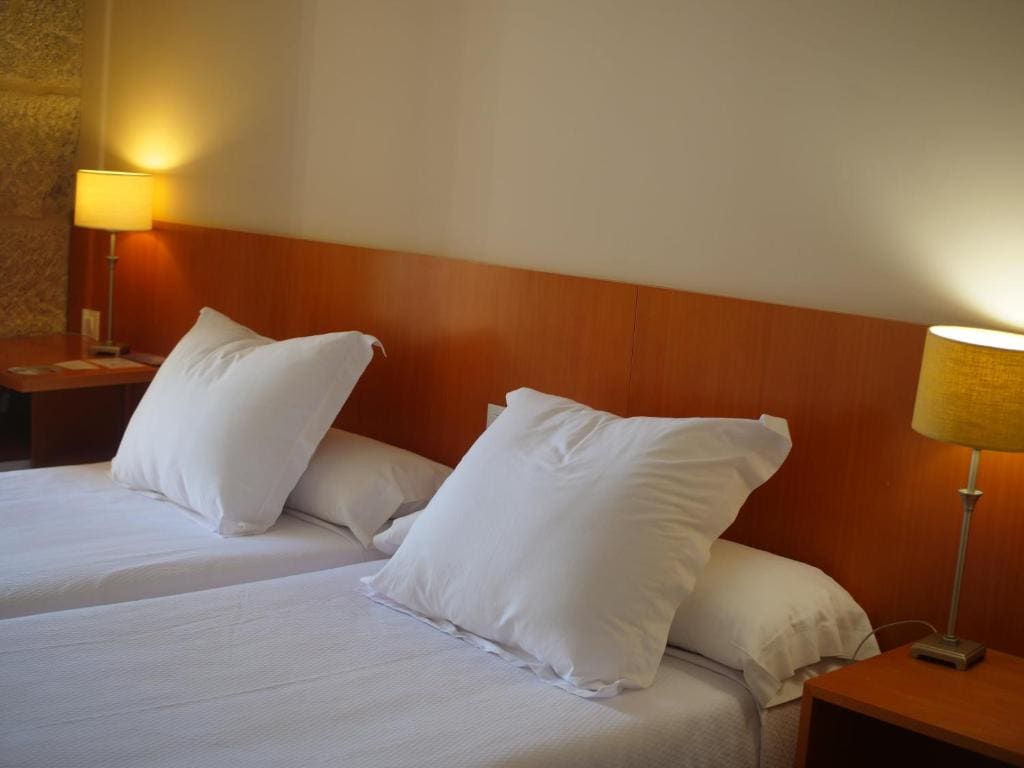 Twin Room room - Image 3