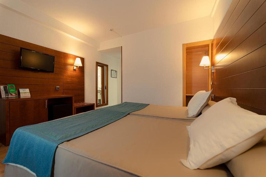 Twin Room room - Image 1