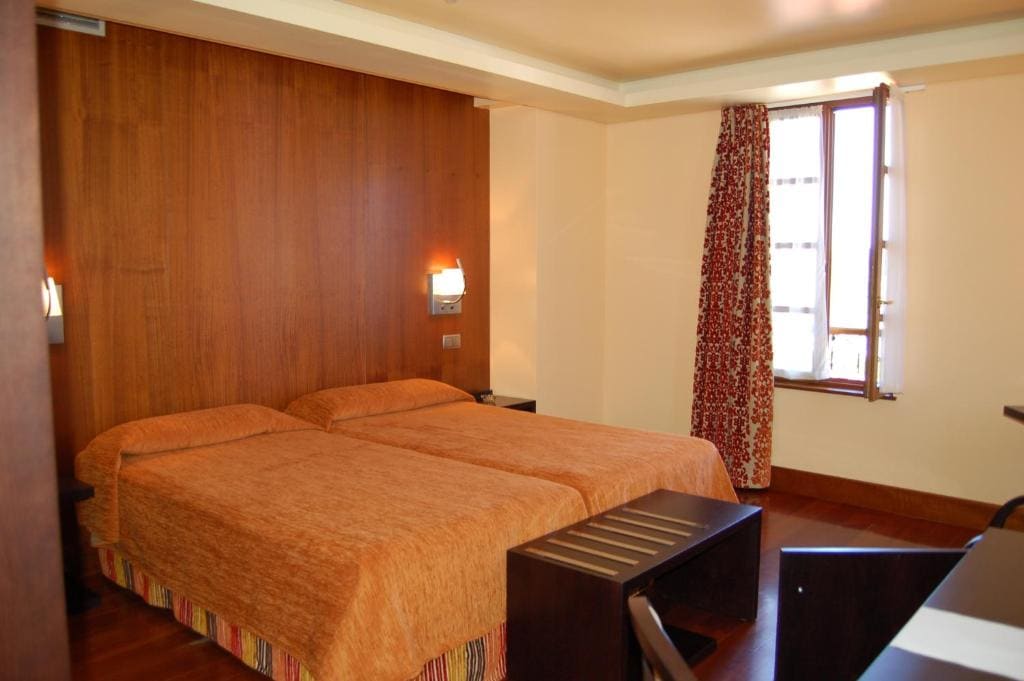 Double or Twin Room room - Image 1