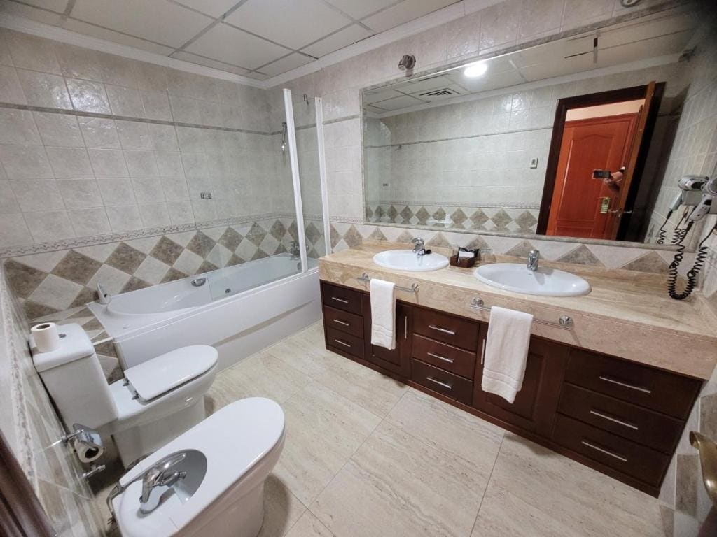 Double Room room - Image 2