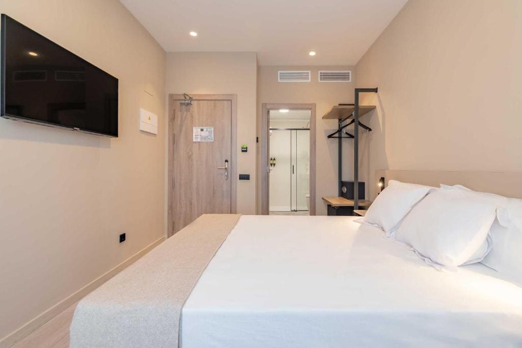 Standard Double Room room - Image 3
